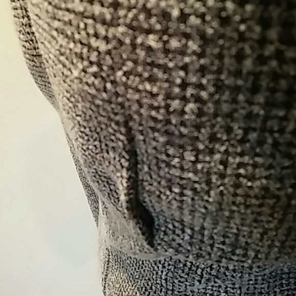 Brown tweeded suit - Picture 5 of 6